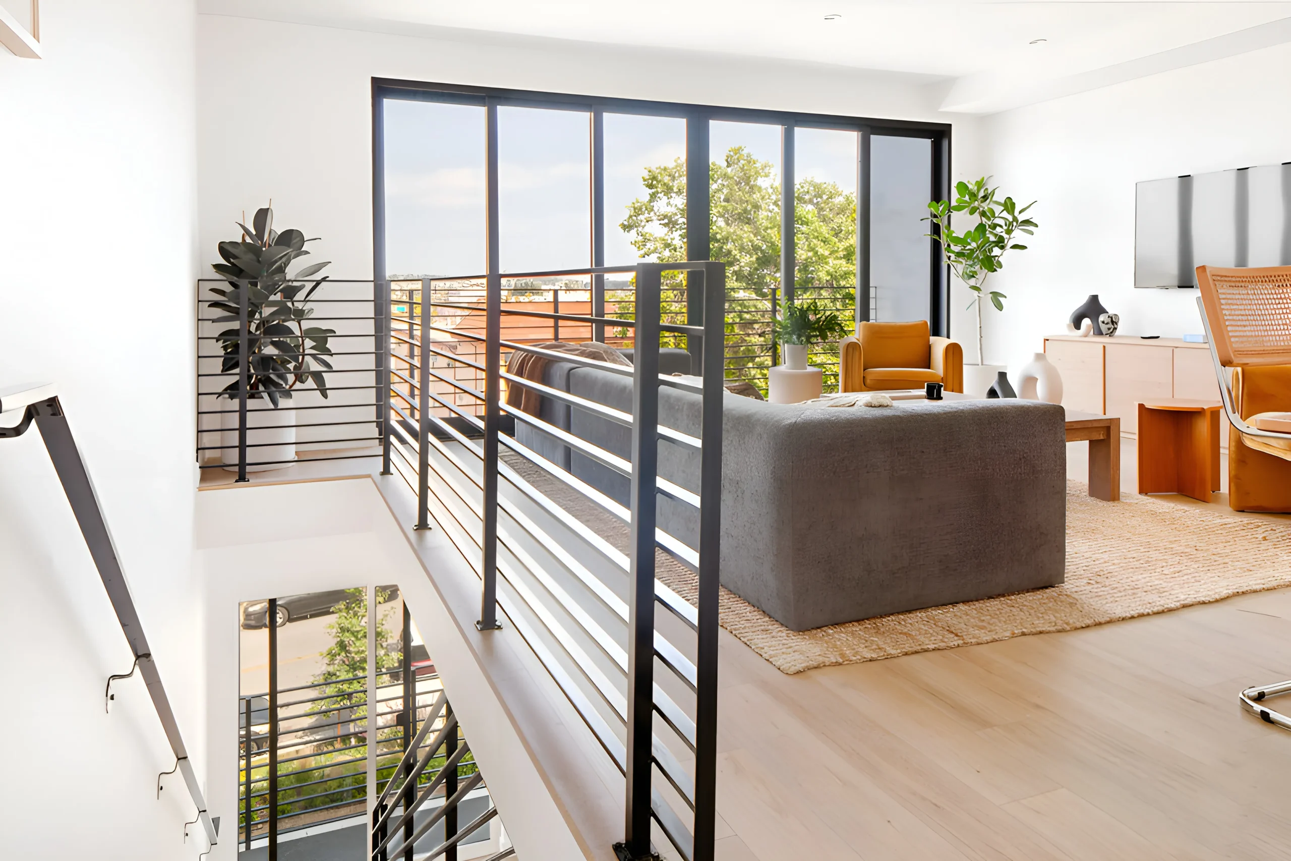 Mariposa Avenue   ROM Residential Properties