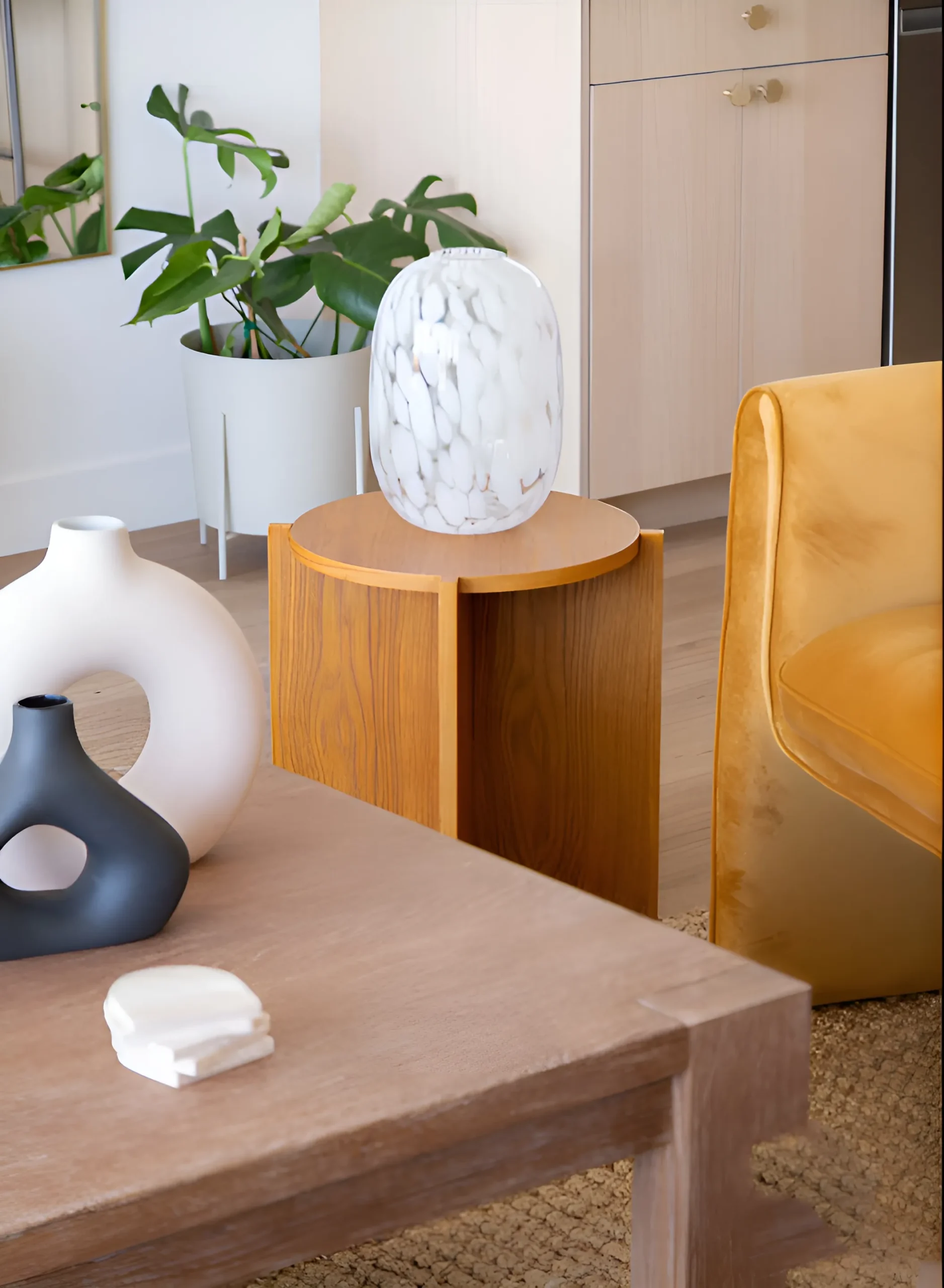 Mariposa Avenue   ROM Residential Properties