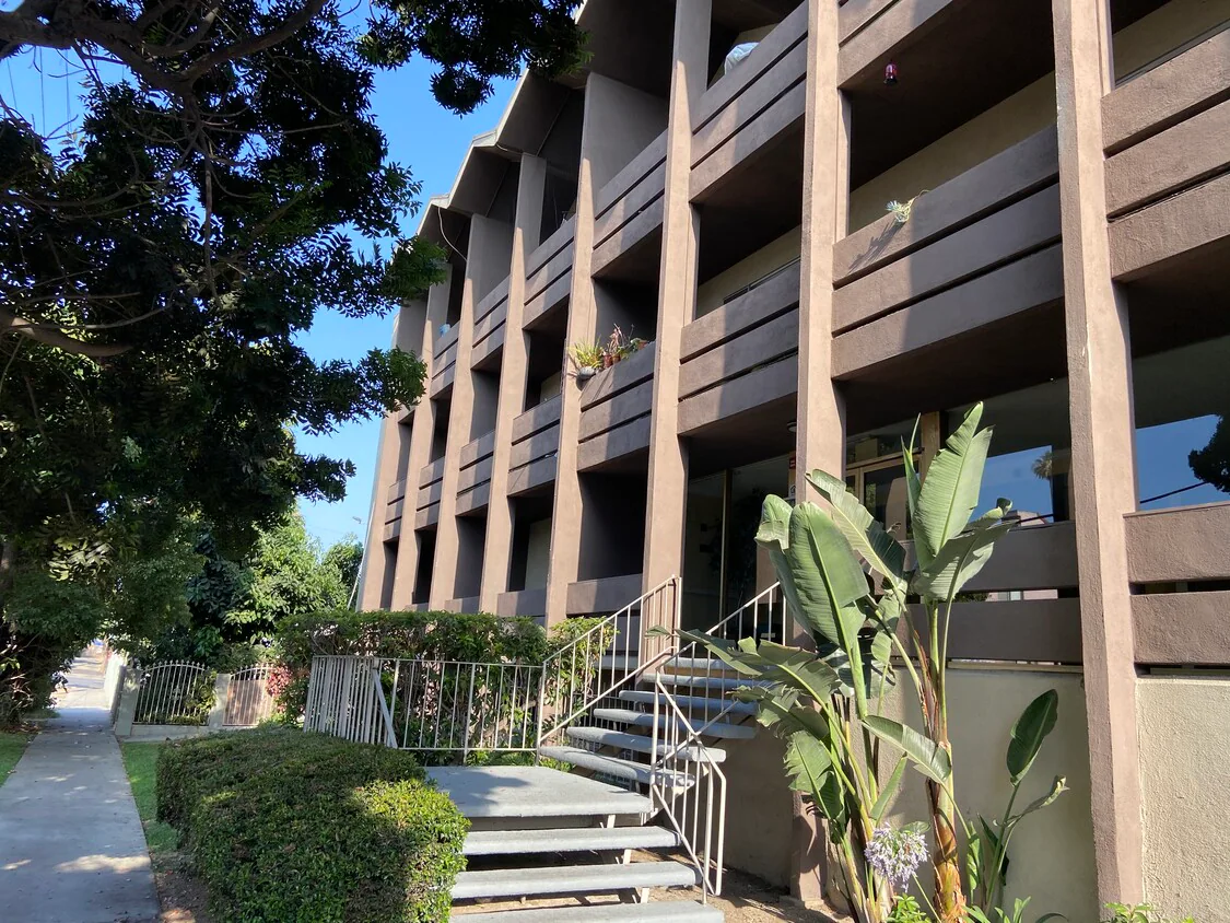 De Longpre ROM Residential Property Management Los Angeles